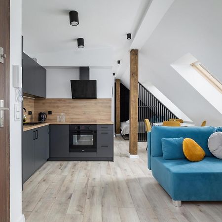 Cosy Apartments Kosciuszki Near The Main Train Station By Noclegi Renters คาโตวีตเซ ภายนอก รูปภาพ