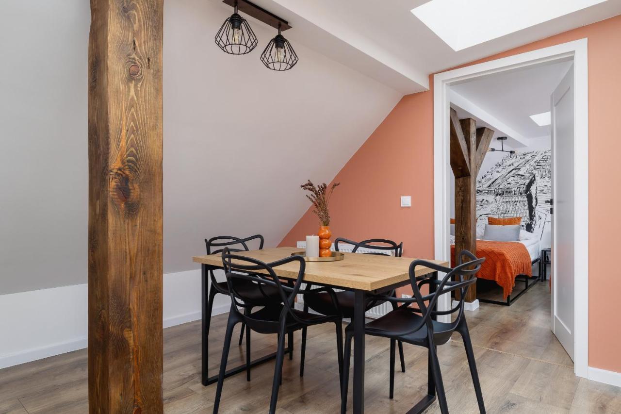 Cosy Apartments Kosciuszki Near The Main Train Station By Noclegi Renters คาโตวีตเซ ภายนอก รูปภาพ