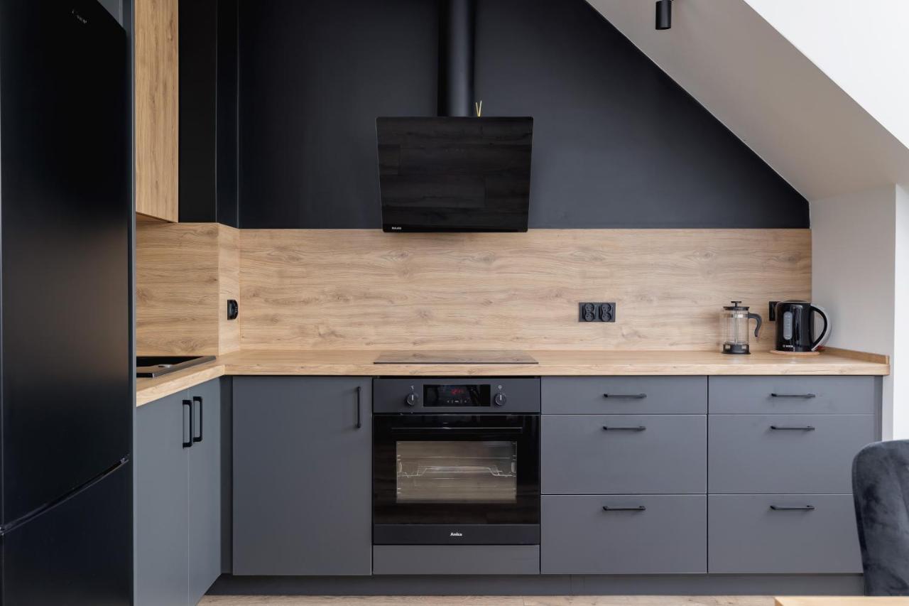Cosy Apartments Kosciuszki Near The Main Train Station By Noclegi Renters คาโตวีตเซ ภายนอก รูปภาพ