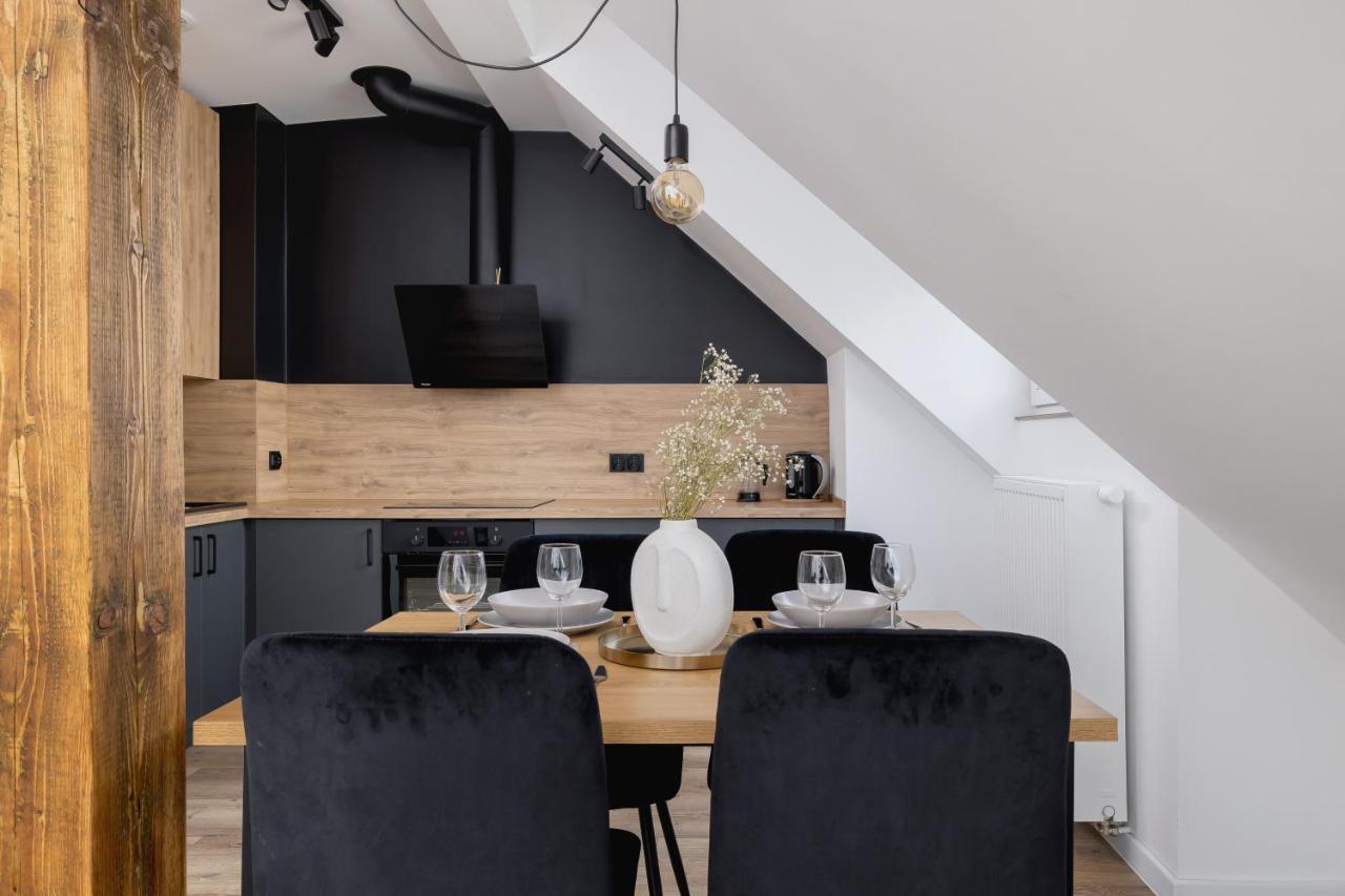 Cosy Apartments Kosciuszki Near The Main Train Station By Noclegi Renters คาโตวีตเซ ภายนอก รูปภาพ