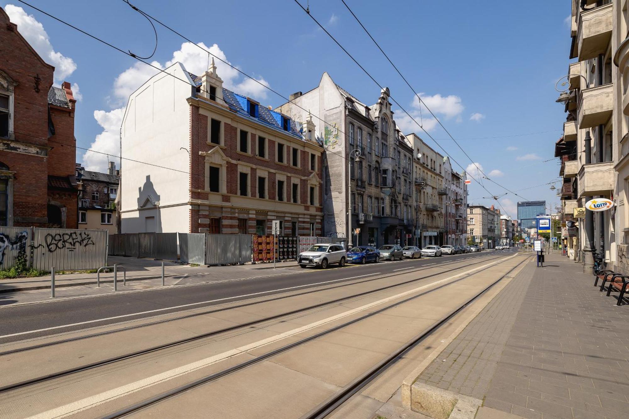 Cosy Apartments Kosciuszki Near The Main Train Station By Noclegi Renters คาโตวีตเซ ภายนอก รูปภาพ