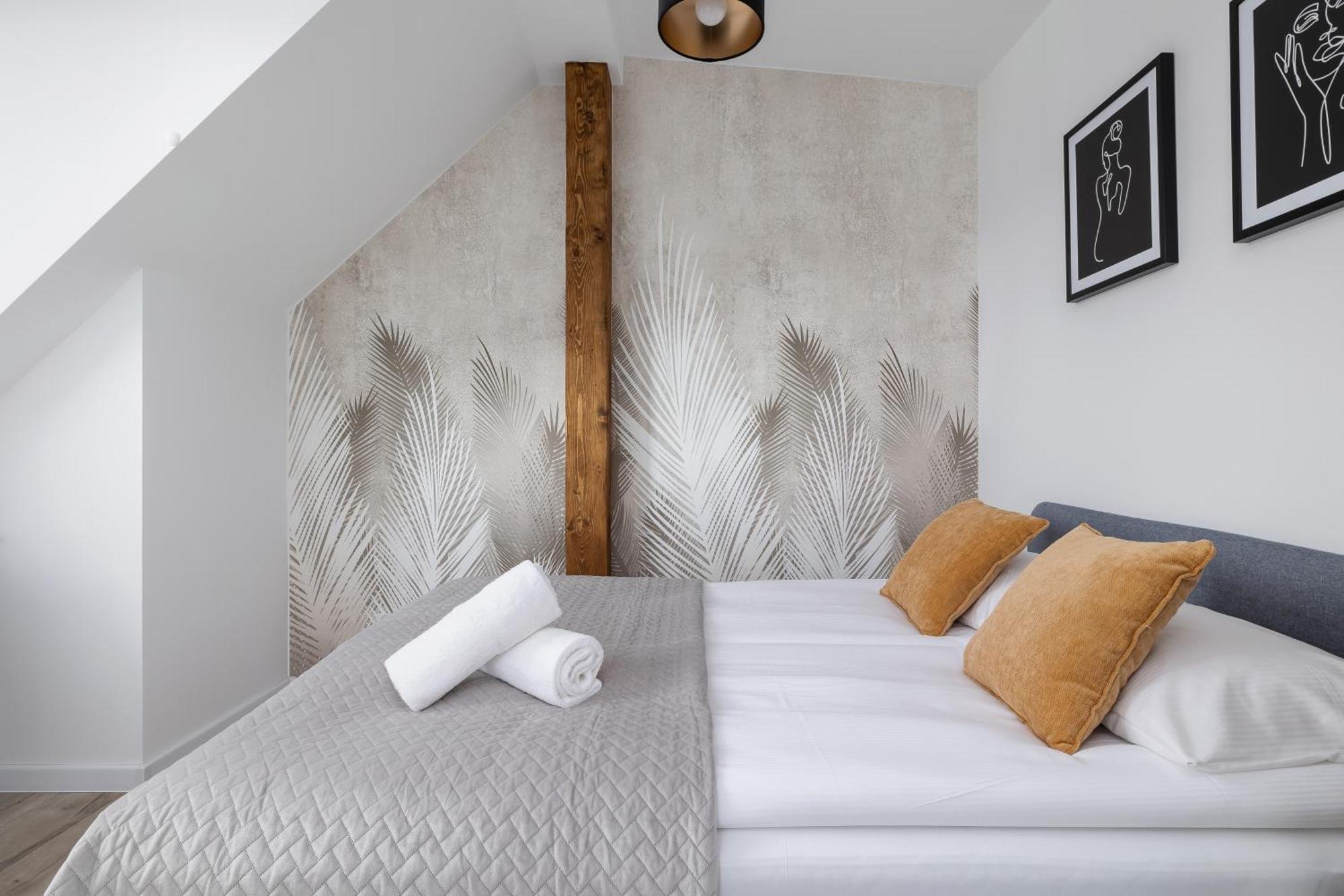 Cosy Apartments Kosciuszki Near The Main Train Station By Noclegi Renters คาโตวีตเซ ภายนอก รูปภาพ