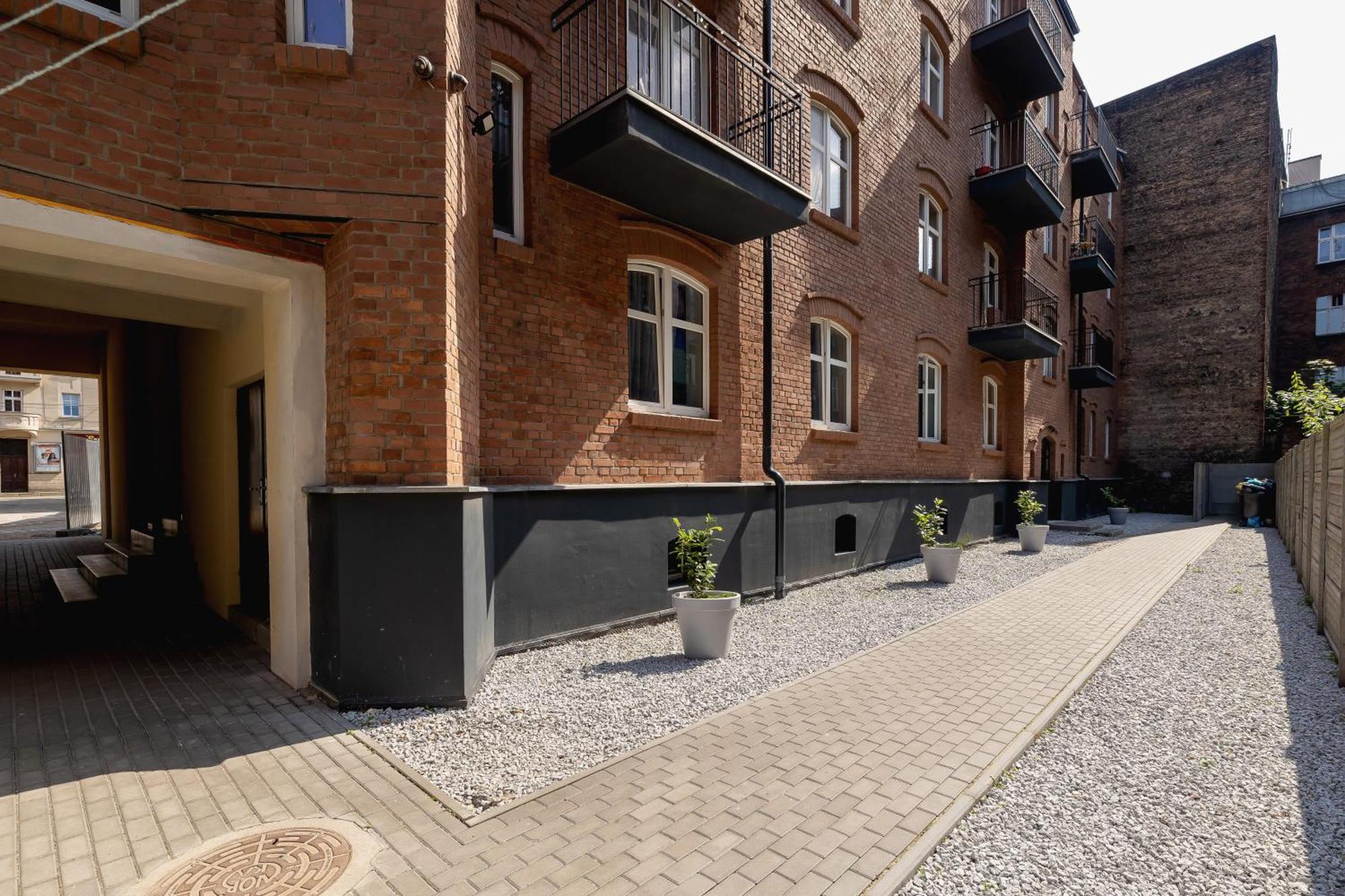 Cosy Apartments Kosciuszki Near The Main Train Station By Noclegi Renters คาโตวีตเซ ภายนอก รูปภาพ