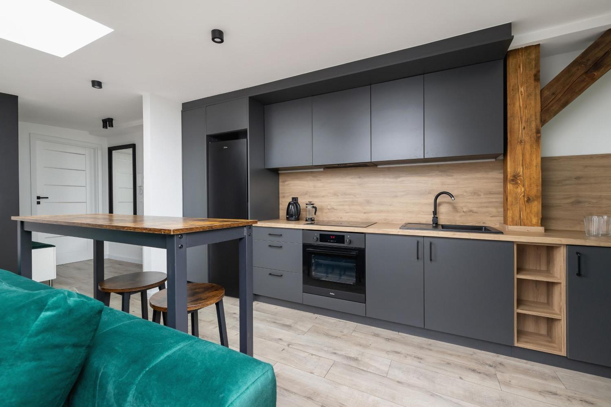 Cosy Apartments Kosciuszki Near The Main Train Station By Noclegi Renters คาโตวีตเซ ภายนอก รูปภาพ