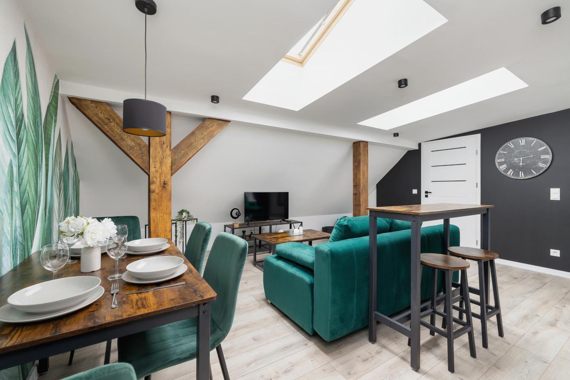 Cosy Apartments Kosciuszki Near The Main Train Station By Noclegi Renters คาโตวีตเซ ภายนอก รูปภาพ